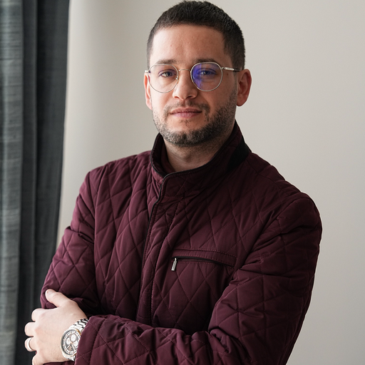 Sofian Jomaa, Head of Systems at Lead Prediction